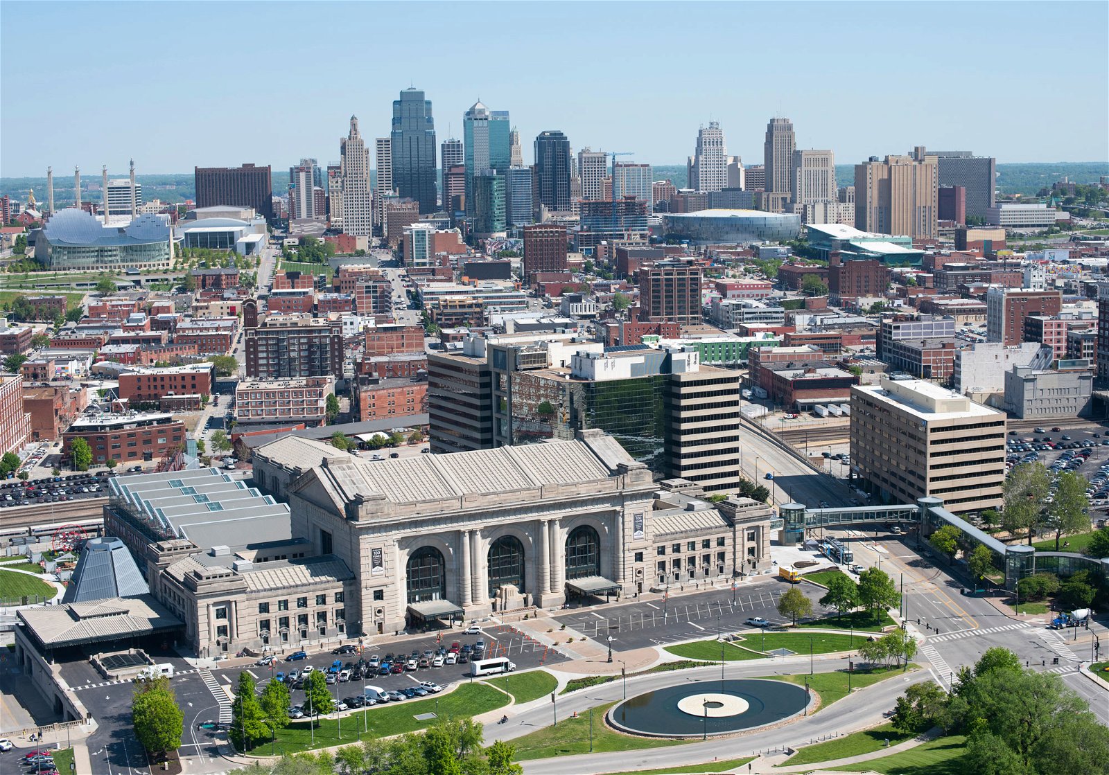 Picture of downtown Kansas City.